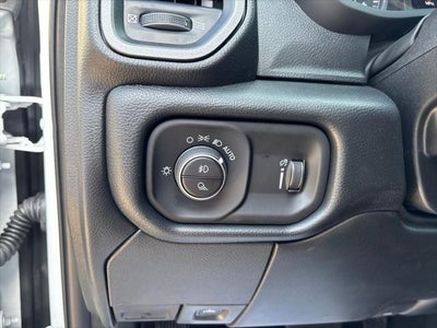 2027 RAM Ram 3500 RAM 3500 TRADESMAN CREW CAB 4X4 6'4' BOX