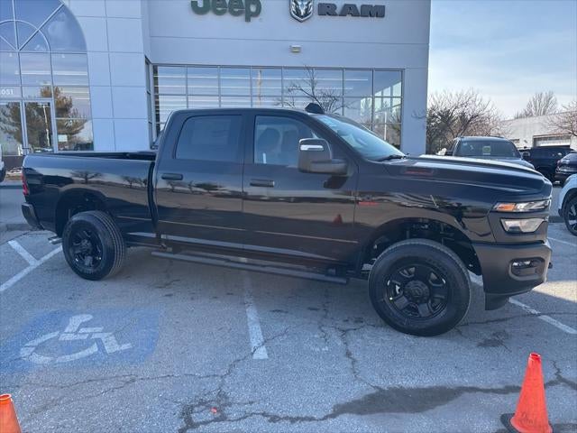 2026 RAM Ram 3500 RAM 3500 TRADESMAN CREW CAB 4X4 6'4' BOX