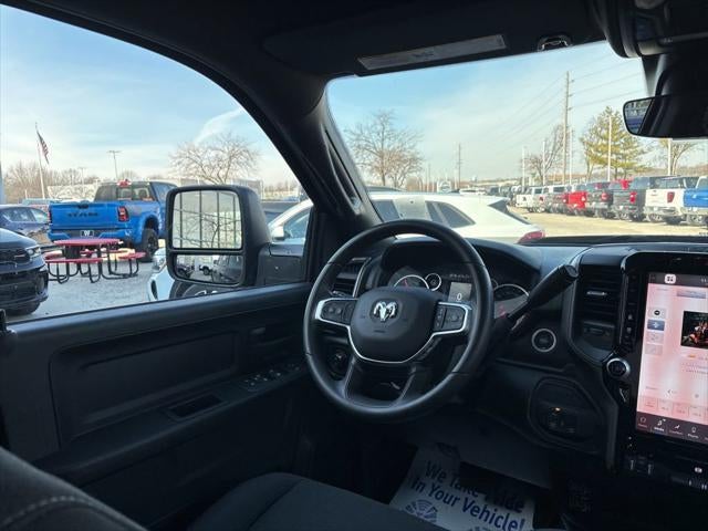 2026 RAM Ram 3500 RAM 3500 TRADESMAN CREW CAB 4X4 6'4' BOX