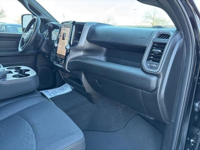 2026 RAM Ram 3500 RAM 3500 TRADESMAN CREW CAB 4X4 6'4' BOX