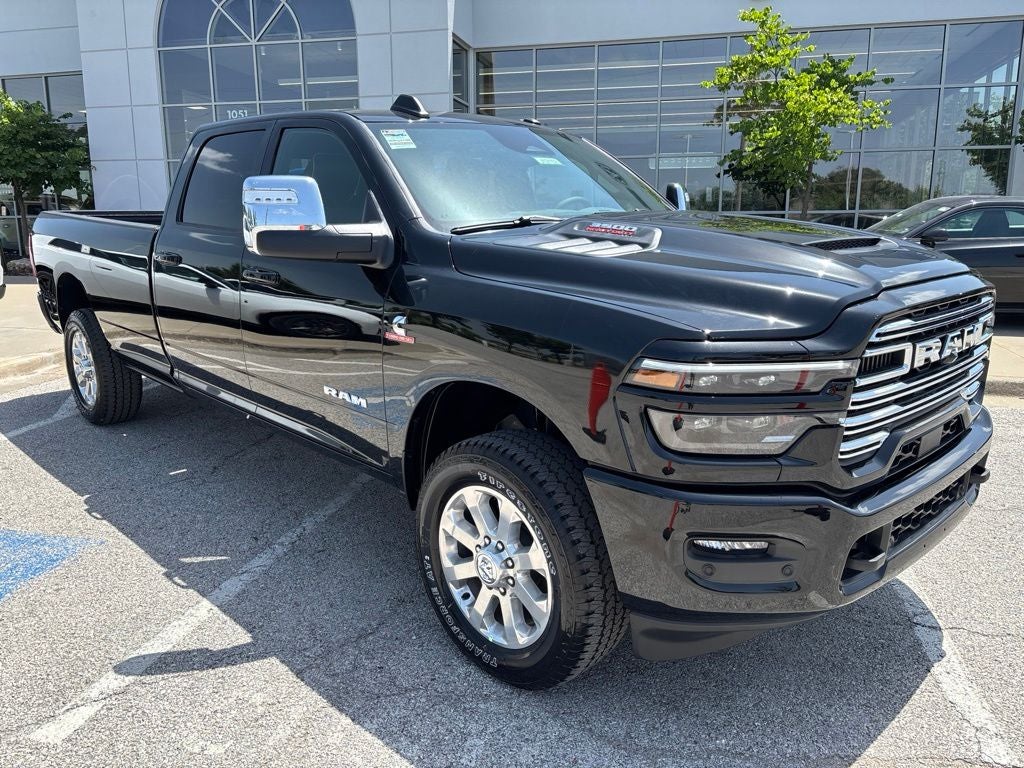 2026 RAM Ram 3500 RAM 3500 LARAMIE CREW CAB 4X4 8' BOX