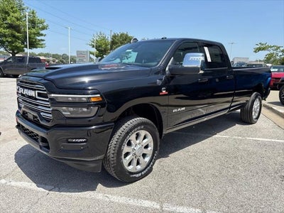 2026 RAM Ram 3500 RAM 3500 LARAMIE CREW CAB 4X4 8' BOX