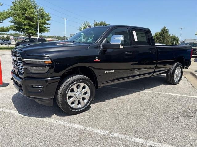 2026 RAM Ram 3500 RAM 3500 LARAMIE CREW CAB 4X4 8' BOX