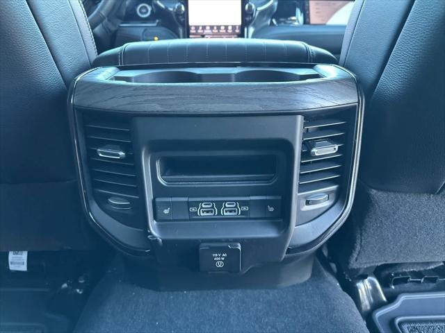 2026 RAM Ram 2500 RAM 2500 LIMITED CREW CAB 4X4 6'4' BOX
