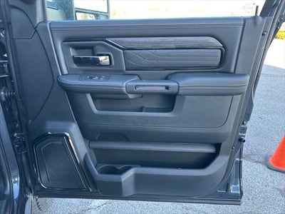 2026 RAM Ram 2500 RAM 2500 LIMITED CREW CAB 4X4 6'4' BOX