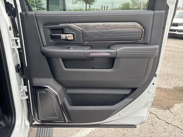 2026 RAM Ram 2500 RAM 2500 LIMITED MEGA CAB 4X4 6'4' BOX
