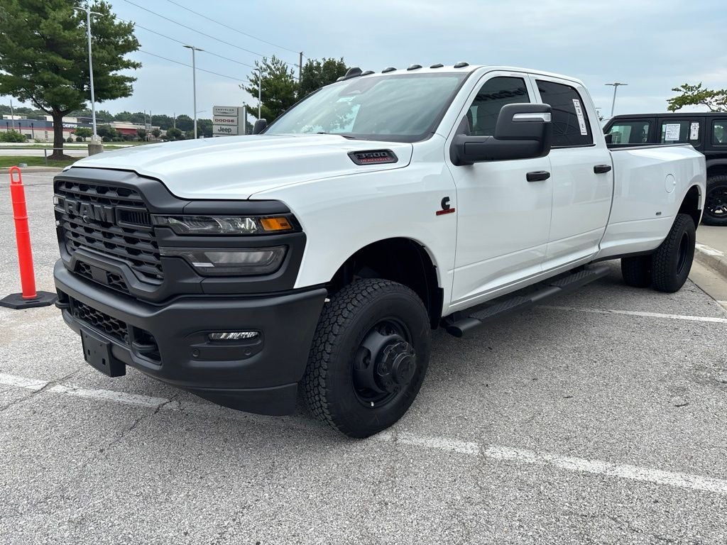 2026 RAM Ram 3500 RAM 3500 TRADESMAN CREW CAB 4X4 8' BOX