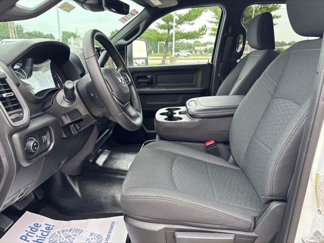 2026 RAM Ram 3500 RAM 3500 TRADESMAN CREW CAB 4X4 8' BOX