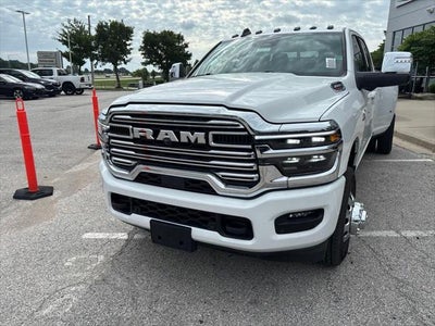 2026 RAM Ram 3500 RAM 3500 LARAMIE CREW CAB 4X4 8' BOX