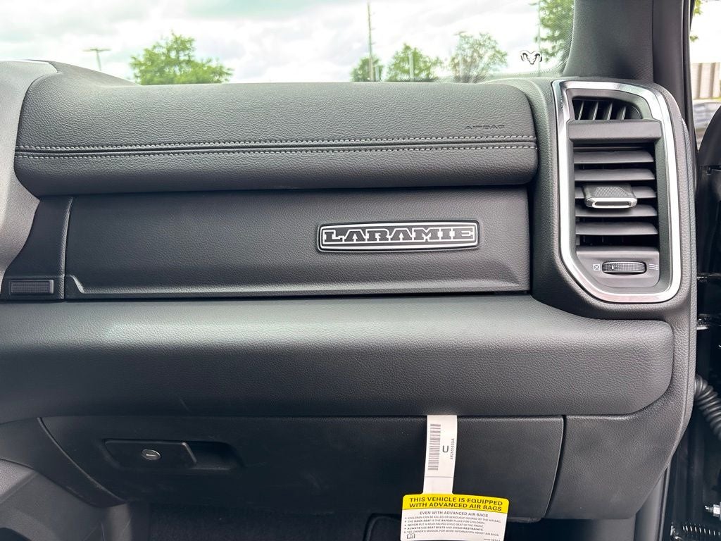 2026 RAM Ram 3500 RAM 3500 LARAMIE MEGA CAB 4X4 6'4' BOX