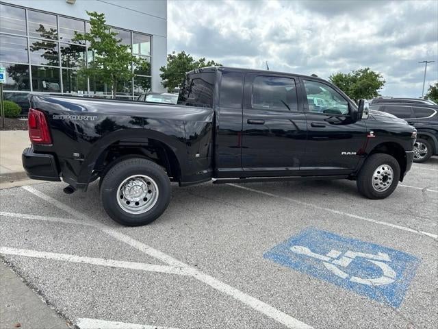 2026 RAM Ram 3500 RAM 3500 LARAMIE MEGA CAB 4X4 6'4' BOX