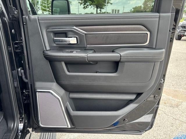 2026 RAM Ram 3500 RAM 3500 LARAMIE MEGA CAB 4X4 6'4' BOX