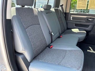 2018 RAM 1500 Big Horn Crew Cab 4x4 5'7' Box