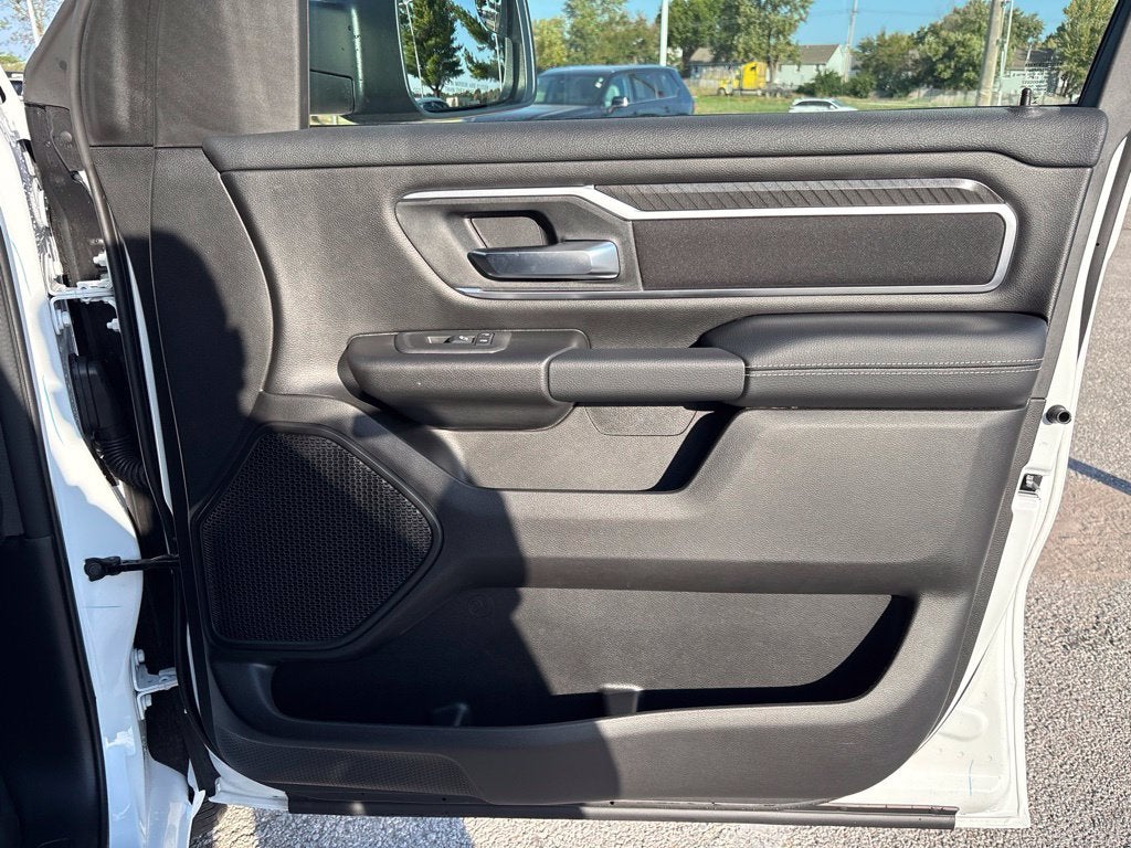 2027 RAM Ram 1500 RAM 1500 BIG HORN CREW CAB 4X4 5'7' BOX
