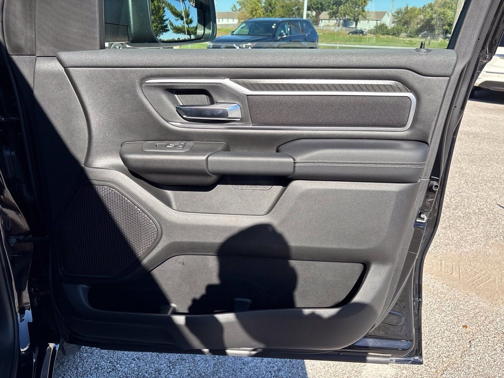 2027 RAM Ram 1500 RAM 1500 BIG HORN CREW CAB 4X4 5'7' BOX