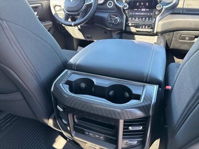 2027 RAM Ram 1500 RAM 1500 BIG HORN CREW CAB 4X4 5'7' BOX