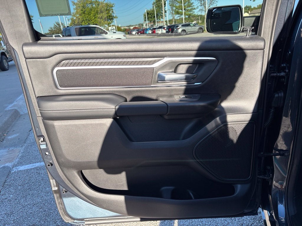 2027 RAM Ram 1500 RAM 1500 BIG HORN CREW CAB 4X4 5'7' BOX