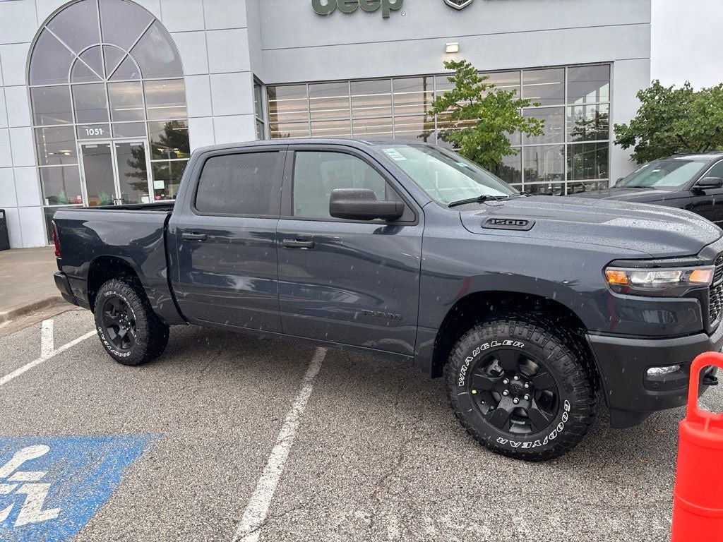 2026 RAM Ram 1500 RAM 1500 WARLOCK CREW CAB 4X4 5'7' BOX