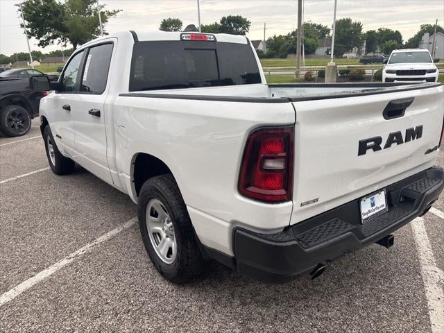 2026 RAM Ram 1500 RAM 1500 TRADESMAN CREW CAB 4X4 5'7' BOX