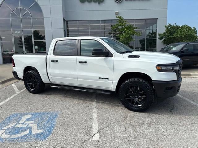 2026 RAM Ram 1500 RAM 1500 TRADESMAN CREW CAB 4X4 5'7' BOX