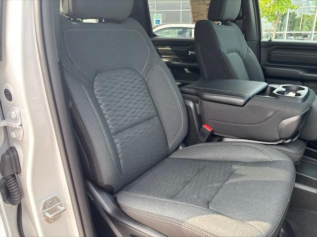 2026 RAM Ram 1500 RAM 1500 TRADESMAN CREW CAB 4X4 5'7' BOX