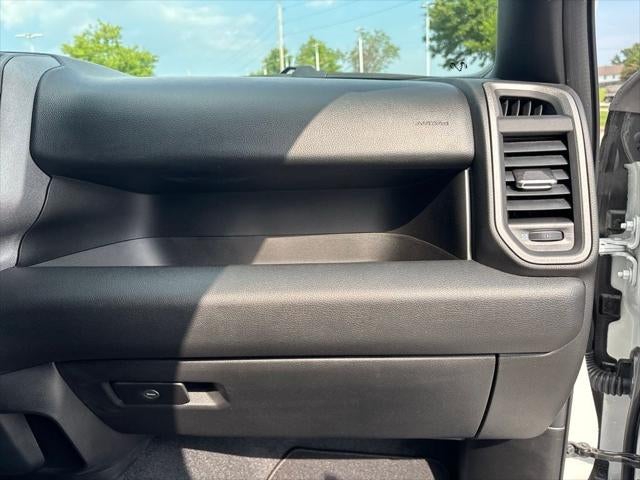 2026 RAM Ram 1500 RAM 1500 TRADESMAN CREW CAB 4X4 5'7' BOX