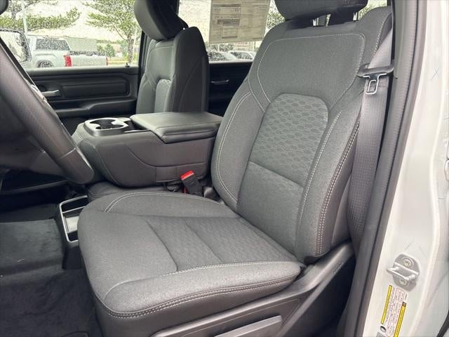 2026 RAM Ram 1500 RAM 1500 TRADESMAN CREW CAB 4X4 5'7' BOX