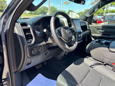 2026 RAM 1500 RAM 1500 TRADESMAN CREW CAB 4X4 5'7' BOX