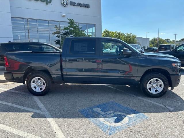 2026 RAM 1500 RAM 1500 TRADESMAN CREW CAB 4X4 5'7' BOX