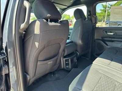 2026 RAM 1500 RAM 1500 TRADESMAN CREW CAB 4X4 5'7' BOX