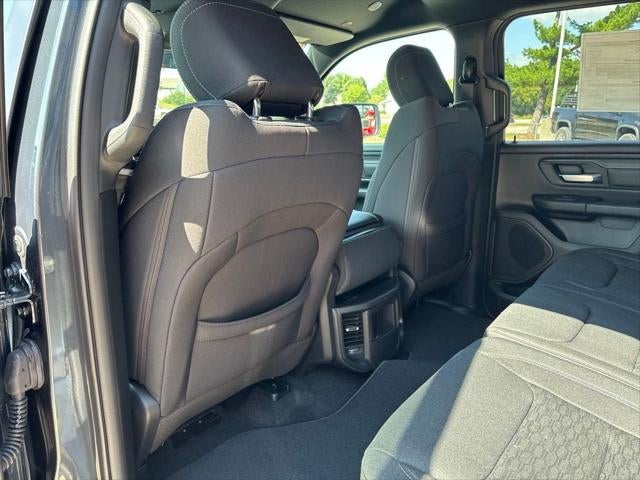 2026 RAM 1500 RAM 1500 TRADESMAN CREW CAB 4X4 5'7' BOX