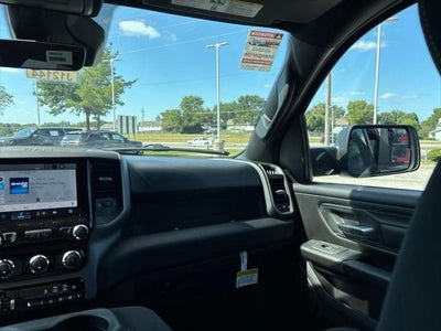 2026 RAM 1500 RAM 1500 TRADESMAN CREW CAB 4X4 5'7' BOX