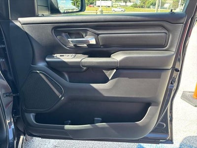 2026 RAM 1500 RAM 1500 TRADESMAN CREW CAB 4X4 5'7' BOX