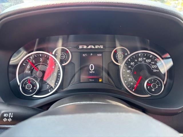 2026 RAM 1500 RAM 1500 TRADESMAN CREW CAB 4X4 5'7' BOX