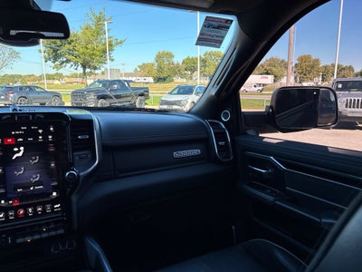 2021 RAM 2500 Laramie Crew Cab 4x4 6'4' Box