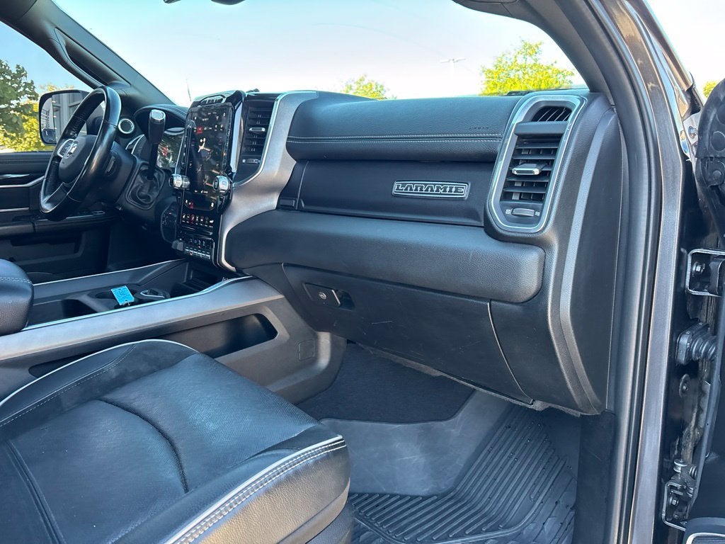 2021 RAM 2500 Laramie Crew Cab 4x4 6'4' Box