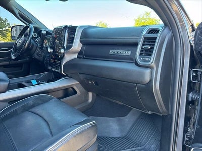 2021 RAM 2500 Laramie Crew Cab 4x4 6'4' Box