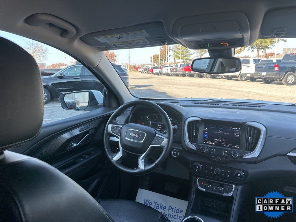 2024 GMC Terrain SLT