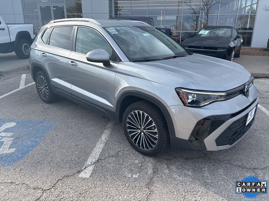 2025 Volkswagen Taos 1.5T SE