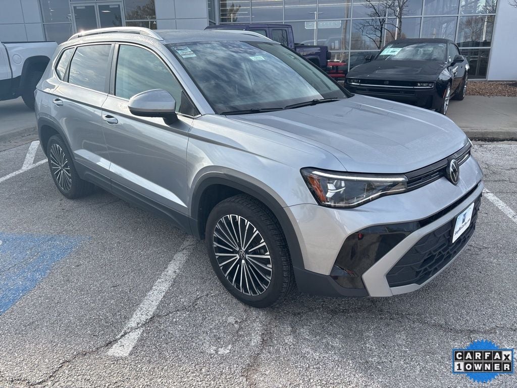 2025 Volkswagen Taos 1.5T SE