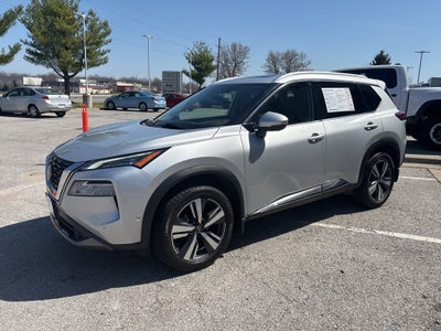 2022 Nissan Rogue SL