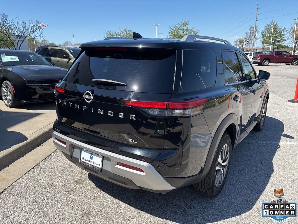 2025 Nissan Pathfinder SL