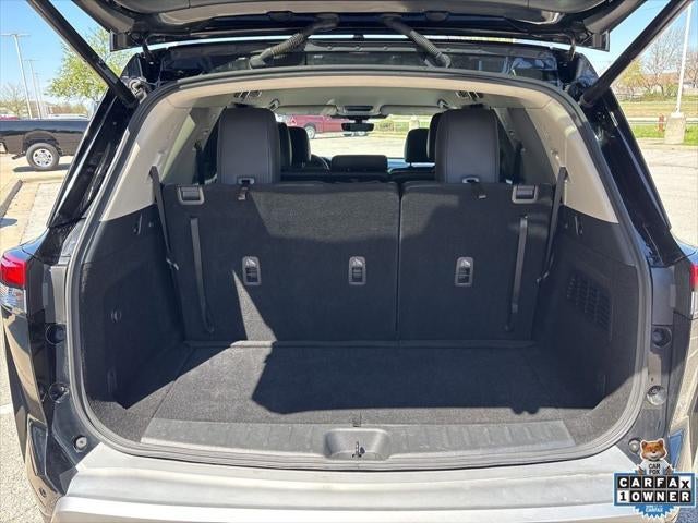 2025 Nissan Pathfinder SL FWD