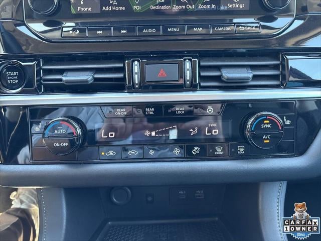 2025 Nissan Pathfinder SL FWD
