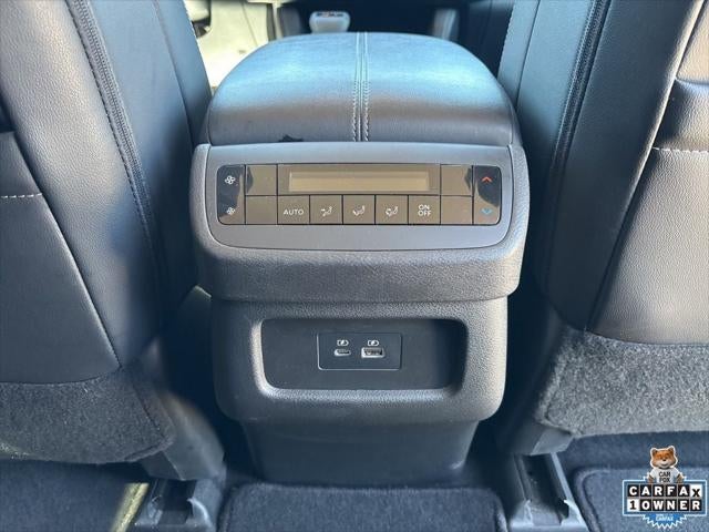 2025 Nissan Pathfinder SL FWD