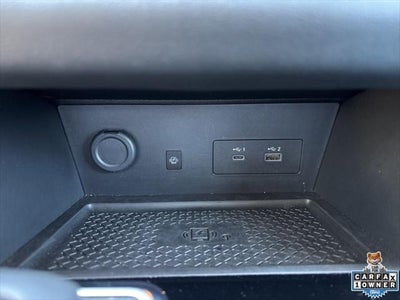 2025 Nissan Pathfinder SL FWD