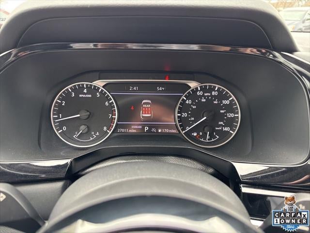 2025 Nissan Pathfinder SL FWD