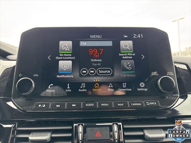 2025 Nissan Pathfinder SL FWD