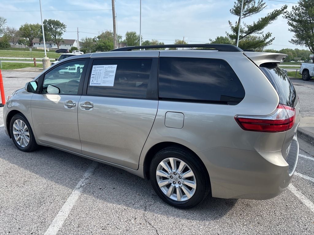 2015 Toyota Sienna XLE Premium 7 Passenger