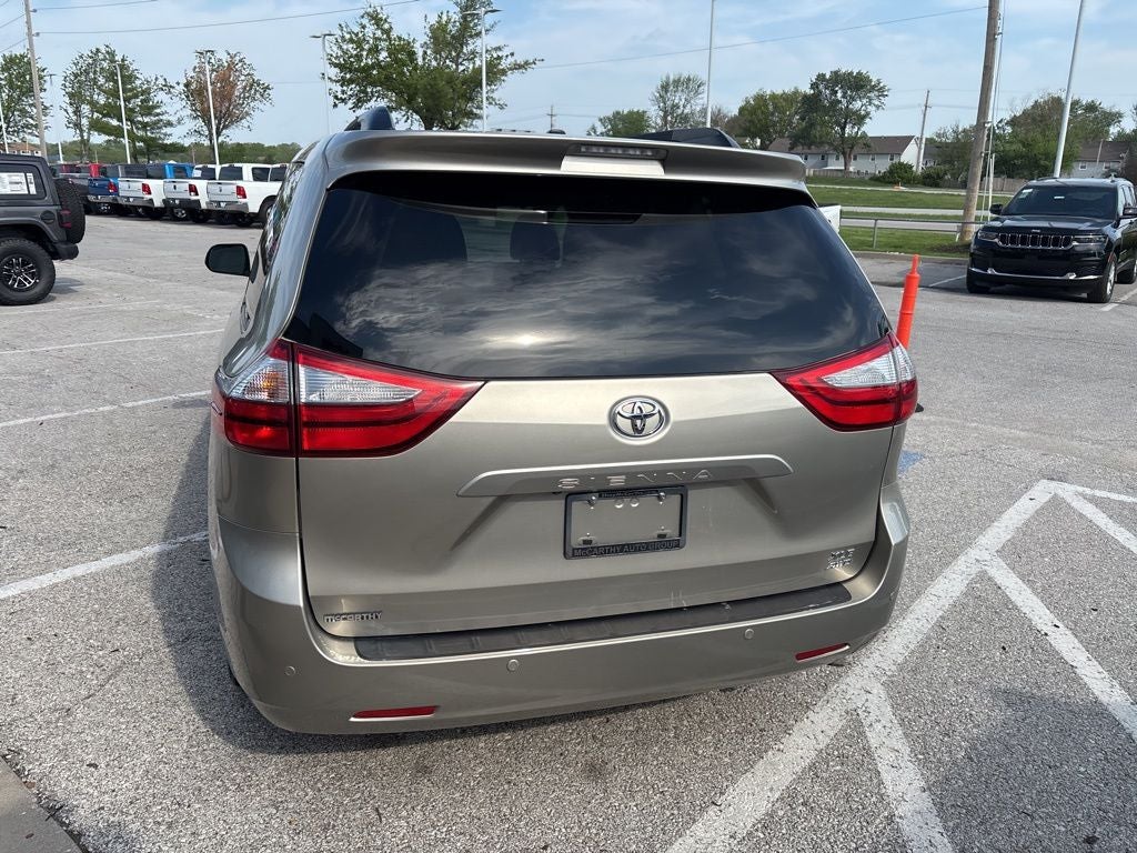 2015 Toyota Sienna XLE Premium 7 Passenger
